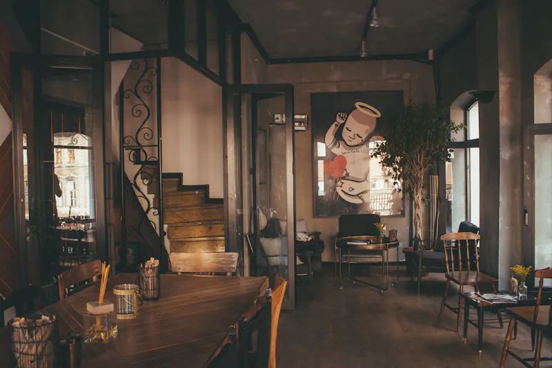 Wing Snob restaurant interior